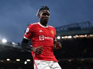 Paul Pogba Bisa Absen Sampai Februari Paul Pogba Bisa Absen Sampai Februari