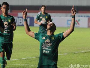 Hasil BRI Liga 1: Persebaya Gasak Persita 4-0