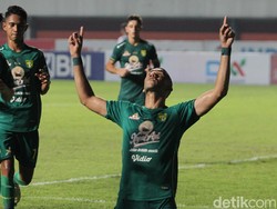 Hasil BRI Liga 1: Persebaya Gasak Persita 4-0