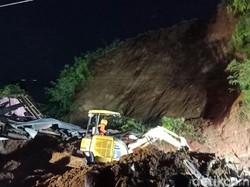 2 Rumah Tertimbun Longsor di Banjarnegara, 4 Orang Tewas