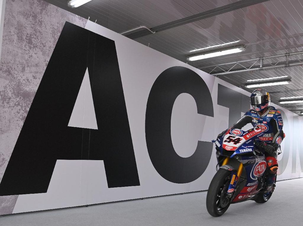 Toprak Raih Pole Position di Race 1 WSBK Mandalika Toprak Raih Pole Position di Race 1 WSBK Mandalika