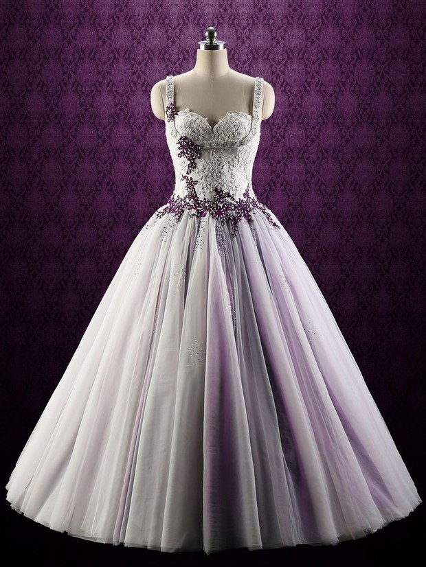 Warna Wedding Dress Silver dan Ungu/Pinterest/ieie Bridal Wedding Dress Silver dan Ungu