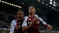 Watkins sudah memperkuat Aston Villa sejak tahun 2020. 87 Gol dan 42 assist telah dikemasnya buat Villa dari 223 laga di seluruh kompetisi (AP/Bradley Collyer)