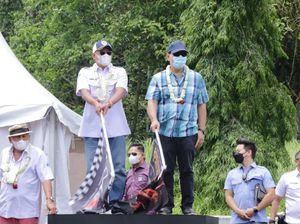 Gaya Bamsoet-Tommy Soeharto Buka Kejuaraan Drag Bike Berhadiah Harley