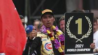 Ngegas di Mandalika, Toprak Razgatlioglu Juara Dunia WSBK 2021