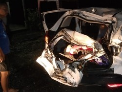 Longsor di Jalan Medan-Berastagi Sumut, 1 Mobil Ringsek Tertimpa