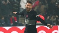 Messi merayakan gol perdananya di Ligue 1. (Foto: AP/Michel Euler)
