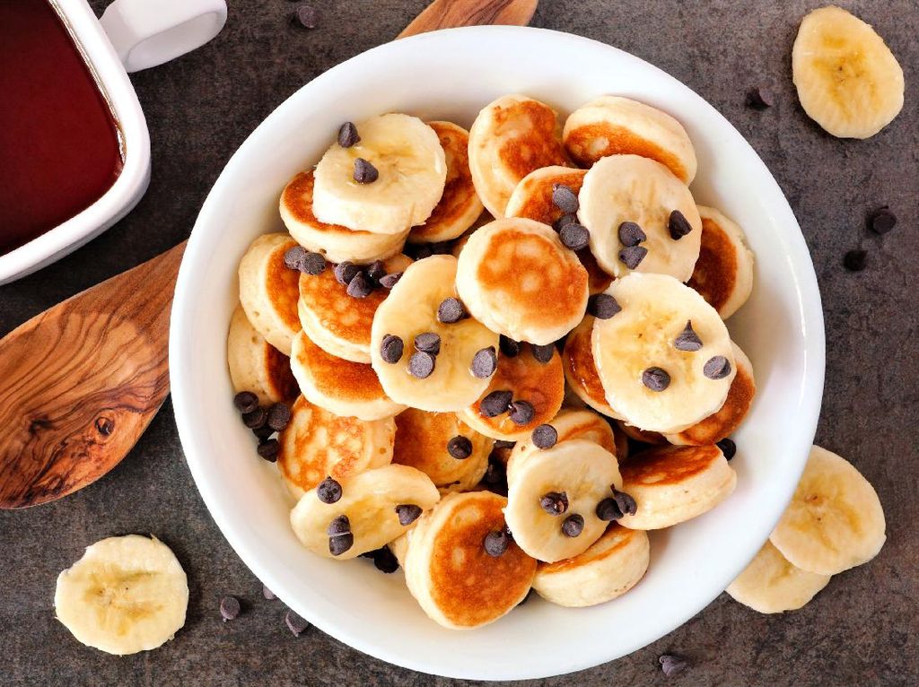 Resep Pancake Cereal dengan Aneka Topping Buat Sarapan Anak