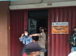 Satpol PP Tangsel Segel Panti Pijat Plus-plus, 16 Terapis Diserahkan ke Dinsos