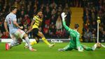 Foto: CR7 Jungkir Balik, De Gea Berjibaku... MU Tetap Tertunduk Malu