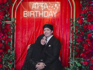 Kejutan! Atta Halilintar Beri Motor Baru untuk Karyawan yang Kemalingan