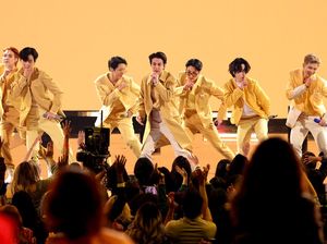 Walkot Prediksi 50 Ribu Orang Datang Jika BTS Jadi Konser di Batam