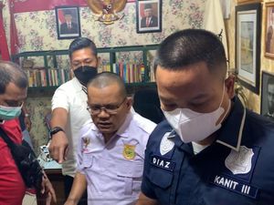 Diduga Peras Anggota Polri Rp 2,5 M, Ketua LSM Tamperak Ditangkap! Diduga Peras Anggota Polri Rp 2,5 M, Ketua LSM Tamperak Ditangkap!
