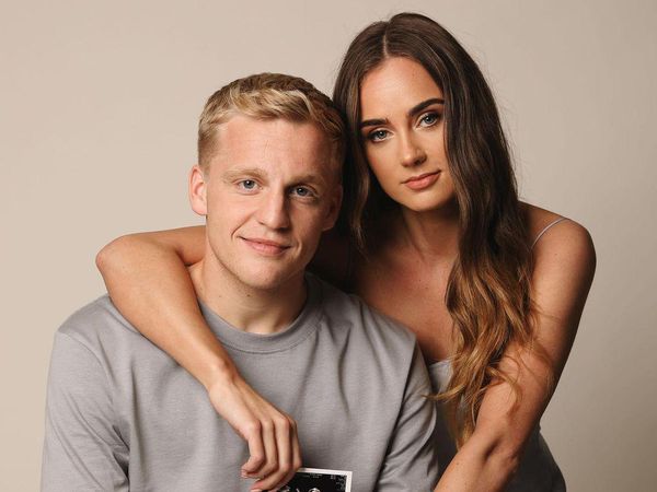 10 Potret Cantik Pacar Donny van de Beek, Putri Legenda Arsenal