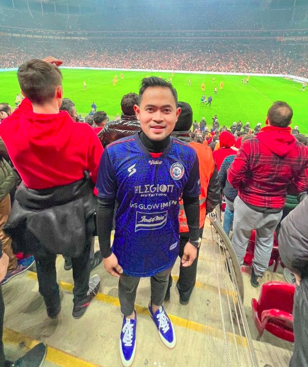 Liburan Gilang dan Shandy Purnama