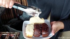 Manis Lumer! 20 Kue Balok Enak Ada di Sini