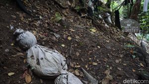 Potret Ngeri Museum Santet Cirebon, Isinya Pocong-Artefak Dukun