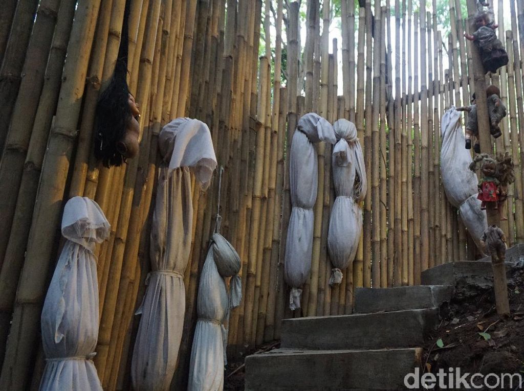 Kesan Pertama Berkunjung ke Museum Santet Cirebon: Seram tapi Bikin Penasaran