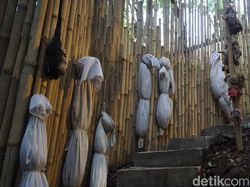 Pendiri Museum Santet Cirebon: Takut Pada Allah, Jangan Pada Setan!