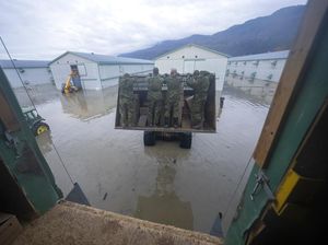 Kanada Pindahkan Pangkalan Militer-Tarik Staf Kedutaan di Ukraina