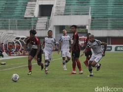 Tidak ada gol tercipta hingga babak kedua berakhir. Laga tuntas untuk kemenangan Persipura 2-1 atas Persikabo.