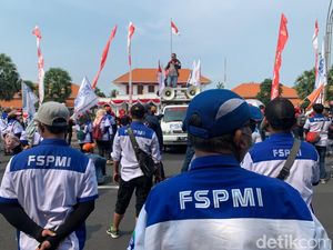 Serikat Pekerja Apresiasi UMK 2025 di Jatim Naik Meski Hanya 2 Bulan Serikat Pekerja Apresiasi UMK 2025 di Jatim Naik Meski Hanya 2 Bulan