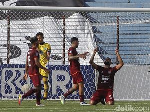 Borneo FC Benamkan Persela Lamongan 2-0