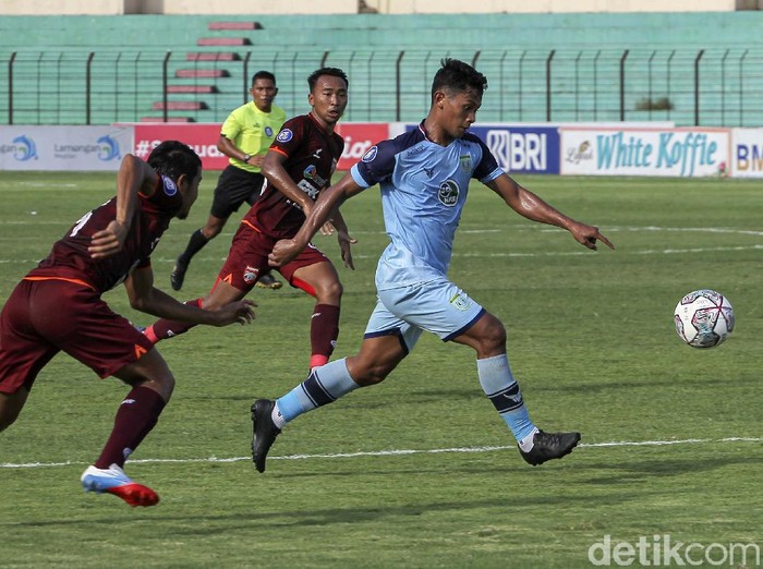 Borneo FC meraih poin sempurna kala bentrok dengan Persela Lamongan dalam lanjutan BRI Liga 1. Pesut Etam menaklukkan Laskar Joko Tingkir 2-0.