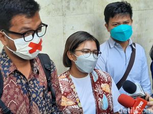 Usai Diperiksa Laporan Luhut, Fatia Ungkap Kondisi Papua Usai Diperiksa Laporan Luhut, Fatia Ungkap Kondisi Papua