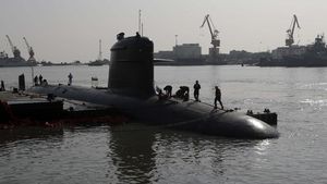 Komando! Kapal Selam INS Vela Milik India Siap Beroperasi