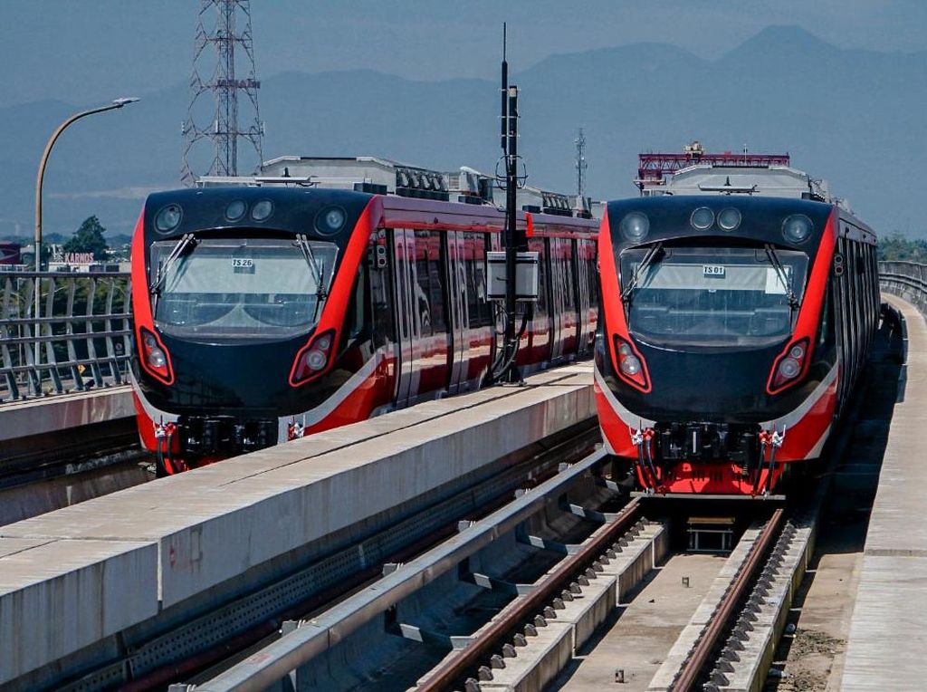 LRT Jabodebek Dipastikan Beroperasi 2023, Bakal Terintegrasi KRL dan TransJ