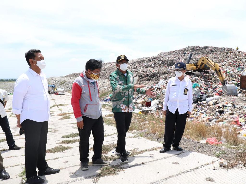 Sampah di Sidoarjo Diolah Jadi Briket, Bupati Dorong Ditularkan ke TPA Lain