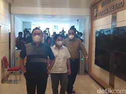 Notaris Kasus Nirina Zubir Akhirnya Ditahan, Ini 5 Faktanya