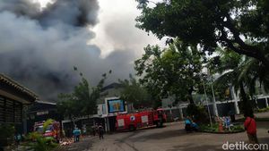 Pabrik Dua Kelinci Pati Terbakar, Begini Kondisinya