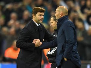 Zidane atau Pochettino ke MU, Henry: Nggak Bakal!