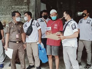 Ipar Sadis Pelaku Racun Maut di Klaten Dicaci Maki Saat Rekonstruksi