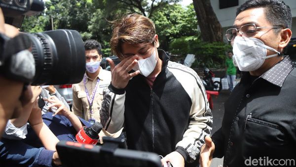 Rizky Billar Sambangi Polda Metro Jaya, Ada Apa Nih?