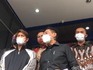 Rizky Billar Cerita Kesuksesan, tapi Dicibir Dianggap Lupa dengan Lesti Rizky Billar Cerita Kesuksesan, tapi Dicibir Dianggap Lupa dengan Lesti