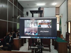 Yahya Waloni Didakwa dalam Kasus Dugaan Ujaran Kebencian dan Penodaan Agama Yahya Waloni Didakwa dalam Kasus Dugaan Ujaran Kebencian dan Penodaan Agama