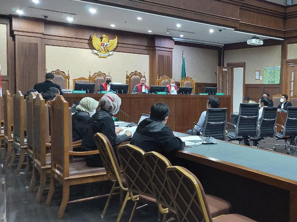 Jaksa Ungkap Chat Staf Bank Panin soal Gelagat Pegawai Pajak Minta Jatah Jaksa Ungkap Chat Staf Bank Panin soal Gelagat Pegawai Pajak Minta Jatah