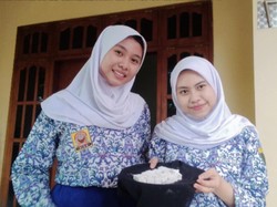 Unik, Siswa SMP di Surabaya Sulap Limbah Kulit Pisang Jadi Marshmallow