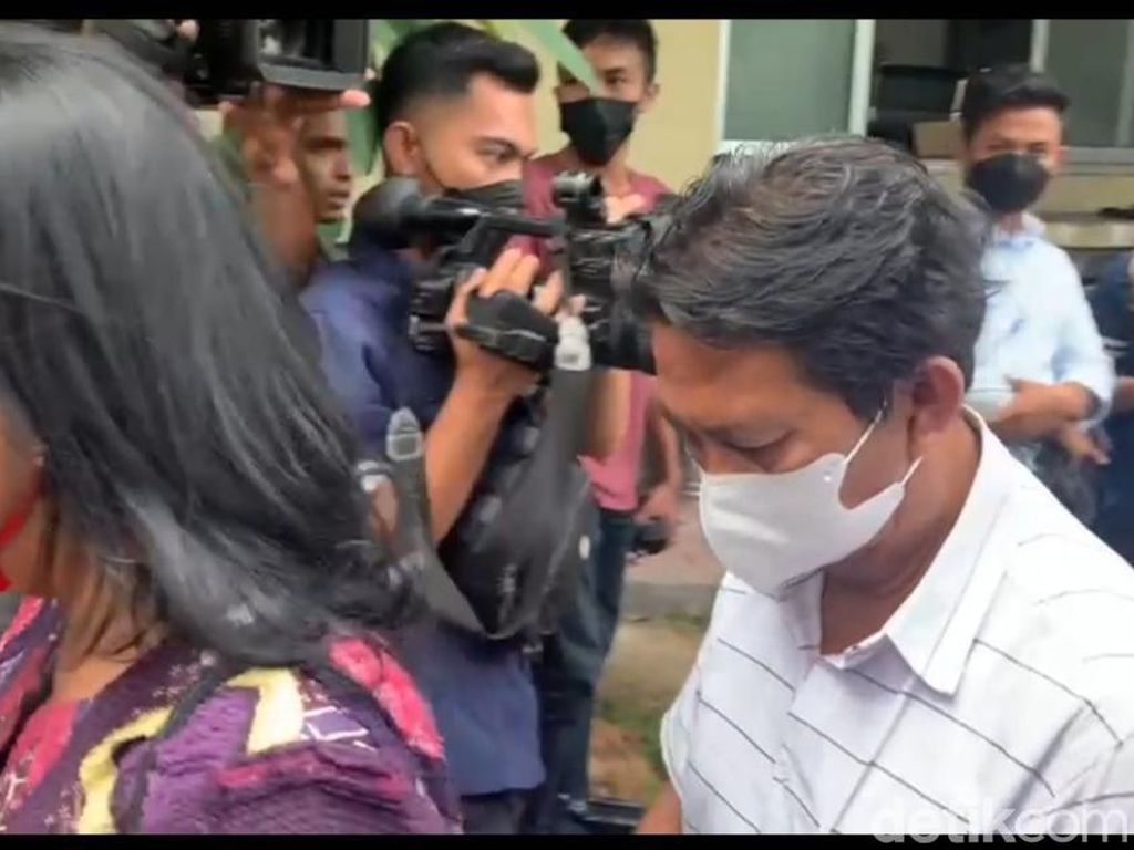 Serahkan Diri, Notaris Kasus Mafia Tanah Nirina Zubir Langsung Ditahan!