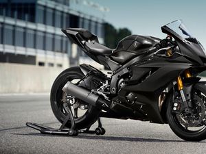 Yamaha Rilis R6 RACE dan R6 GYTR 2022, Tapi Nggak Bisa Dipakai di Jalan Raya Yamaha Rilis R6 RACE dan R6 GYTR 2022, Tapi Nggak Bisa Dipakai di Jalan Raya