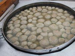Cara Membuat Kuah Kaldu Bakso yang Gurih Mantap