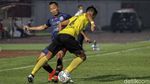 Arema FC Kalahkan Barito Putera 2-1