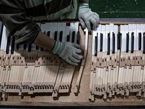 Gokil! Sepertujuh Produksi Piano Global Ada di China Gaes