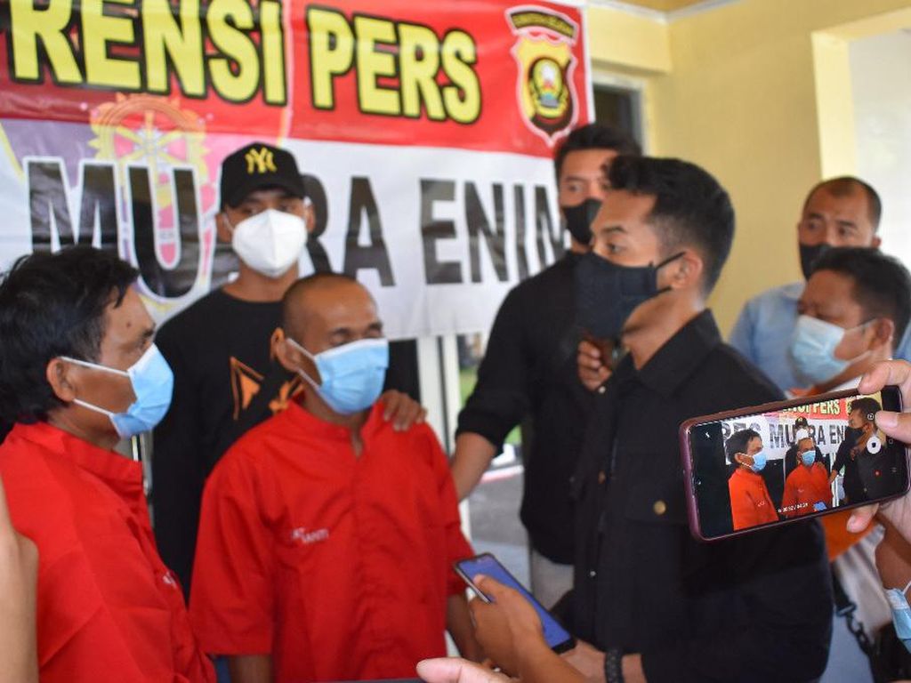Dendam Dihina Puluhan Tahun, Kakak-Adik Tembak-Bacok Pria di Sumsel Dendam Dihina Puluhan Tahun, Kakak-Adik Tembak-Bacok Pria di Sumsel