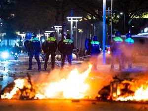 Corona Menggila, Apa Penyebab Maraknya Kerusuhan di Eropa?