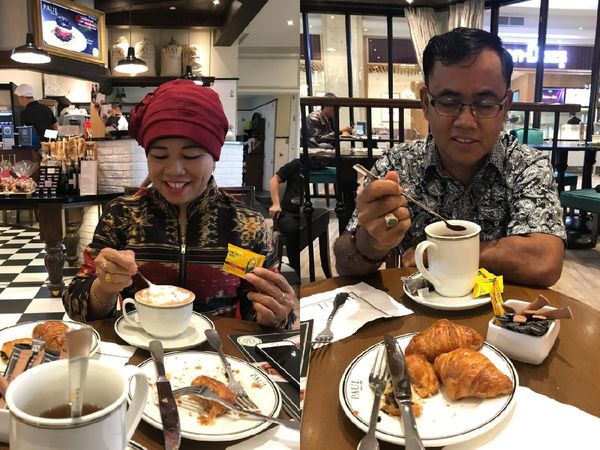 Kompaknya Ibu dan Ayah Mendiang Bibi saat Ngopi Bareng