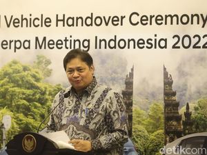 Revisi UMP DKI Jakarta Anies Bikin Heboh, Airlangga Bilang Begini